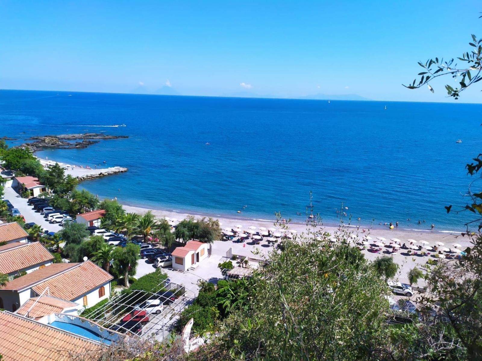 Testa Di Monaco Natural Beach 卡普多兰多 外观 照片